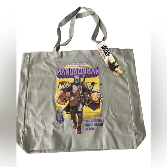 Star Wars The Mandalorian Bag, Socks And Enamel Keychain - Picture 3 of 11